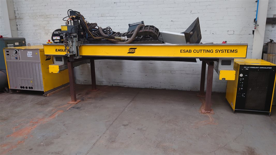 ESAB Eagle 3000 CNC plasma cutting system with plasmarc unit